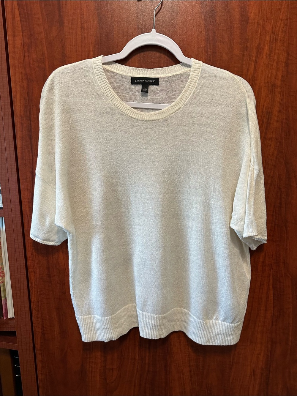 Banana Republic Women’s Cream Short-Sleeve Linen blend Crewneck Sweater